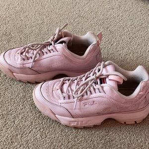Fila Disrupter size 8.5.  Lightly worn.